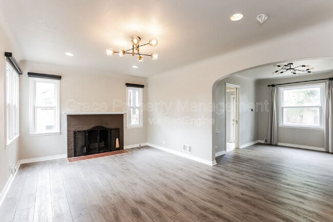 Building Photo - 3025 St Paul St