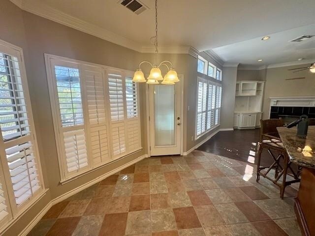 Building Photo - 407 Quick Silver