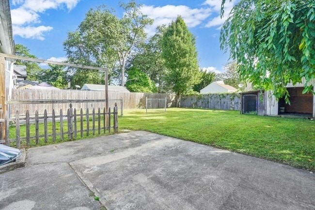 Building Photo - Beautifully Renovated, Single Family Cape ...