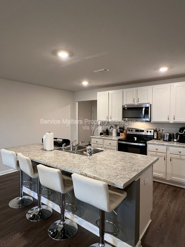 Building Photo - 921 Lovebird Ct