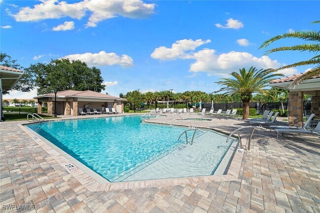 Building Photo - 23785 Clear Spring Ct