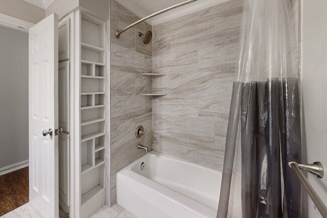 Building Photo - 1407 Skrivanek Ct