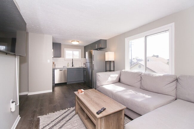 Building Photo - 7703 Essen Ave