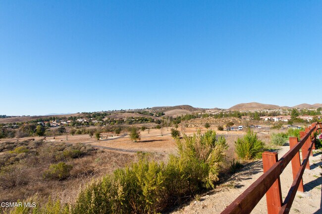 Building Photo - 2743 Rustic Glen Dr