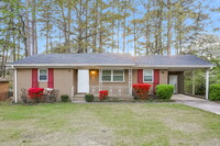 Building Photo - 1108 Sherwood Forest Dr