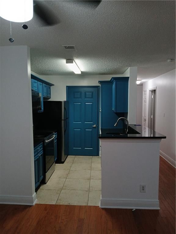 Building Photo - 4207 Santa Fe Pkwy