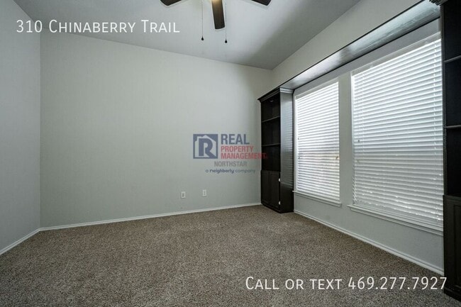 Building Photo - 310 Chinaberry Trail