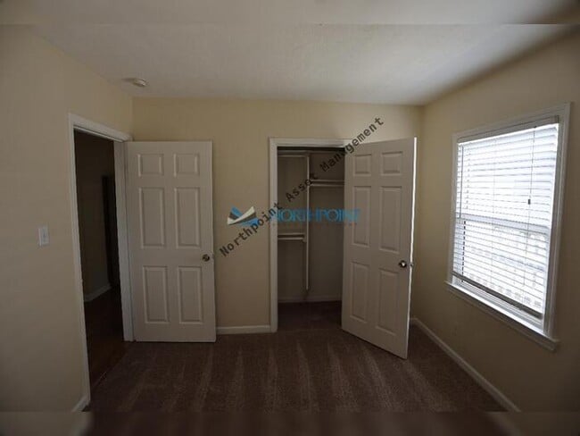 Building Photo - Stunning 2 beds 1 bath in Sacramento