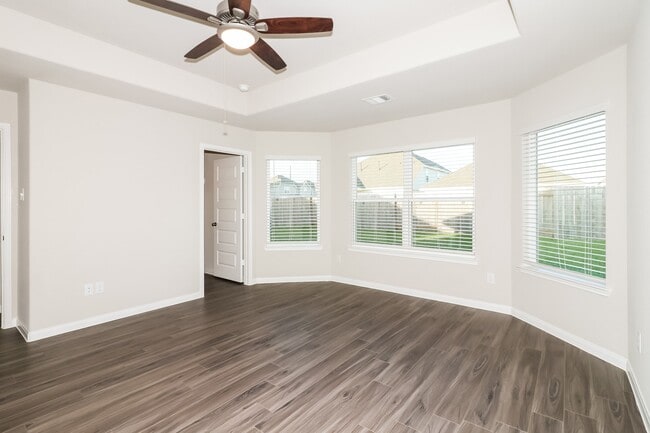 Building Photo - 5107 Shelby Katherine Dr