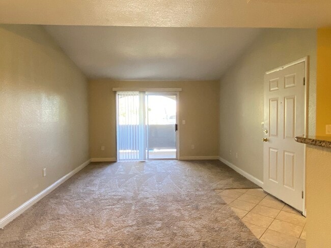 Building Photo - 5055 W Hacienda Ave