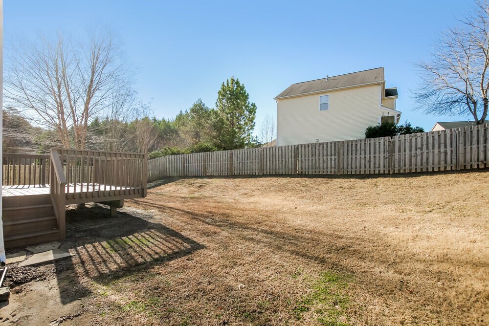 Building Photo - 102 Clacton Ct