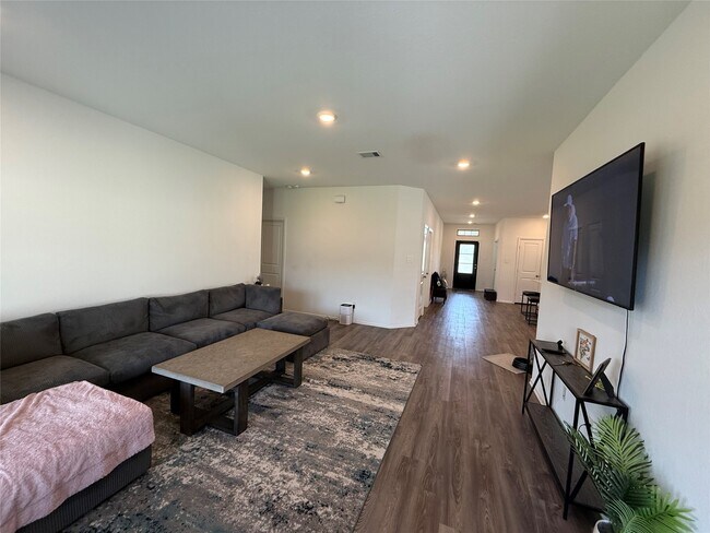 Building Photo - 2830 Paradise Rdg Wy