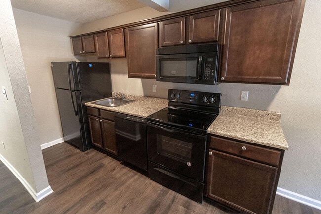 Building Photo - 105 N Garth Ave