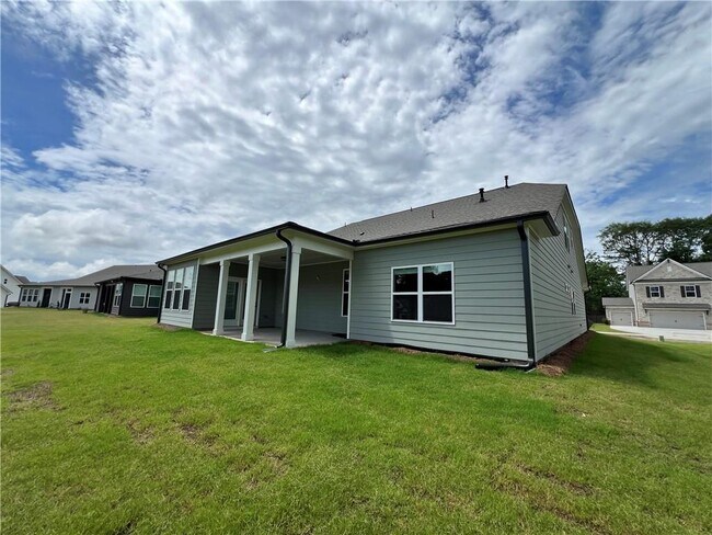 Building Photo - 905 Winding Rose Dr