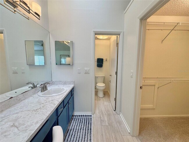 Building Photo - 715 Magnolia Pl