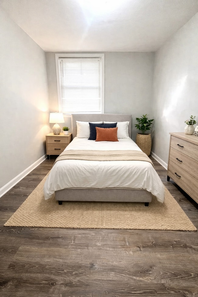 Building Photo - 4118 Bennington St