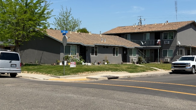 Building Photo - 1530 Edgar Ave
