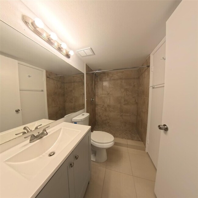 Building Photo - 9166 W Atlantic Blvd