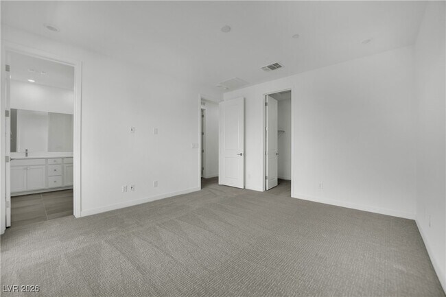 Building Photo - 11476 Panoledge Ave