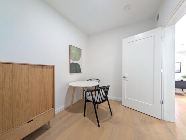 Building Photo - 139 Brunswick St