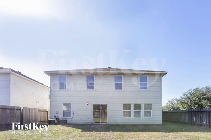 Building Photo - 7934 Tawny Bluff Ct