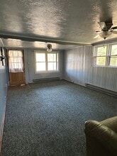 Building Photo - 3573 E 500 N