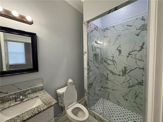 Building Photo - 3103 Cherry St