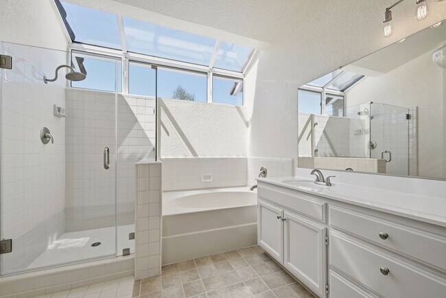 Building Photo - 4125 Fireside Ct