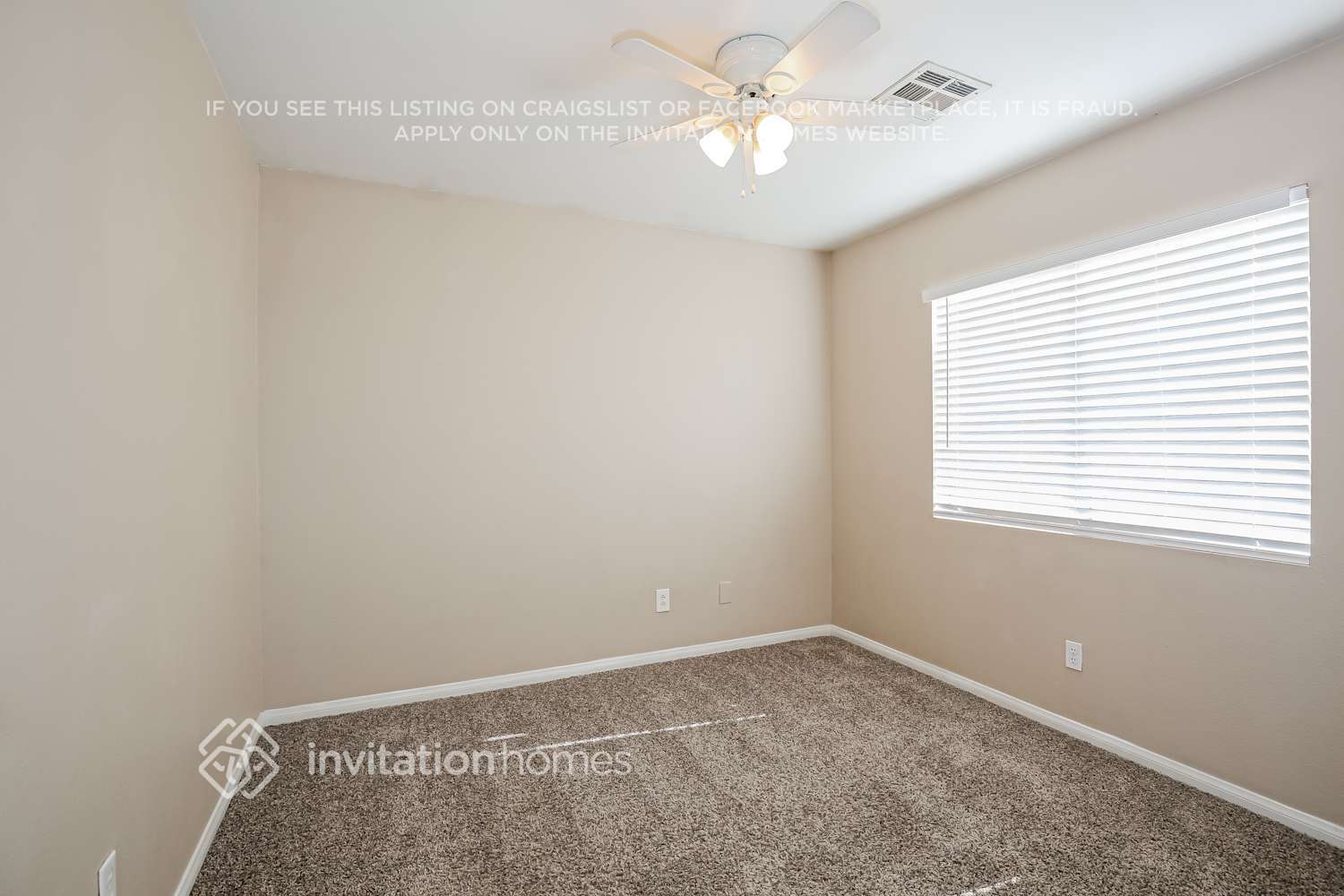 Building Photo - 2868 Canonero St