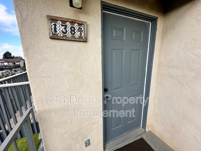 Building Photo - 1380-1384 Hygeia Ave - 1384