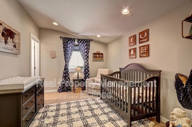 Building Photo - 7745 Sand Point Way NE