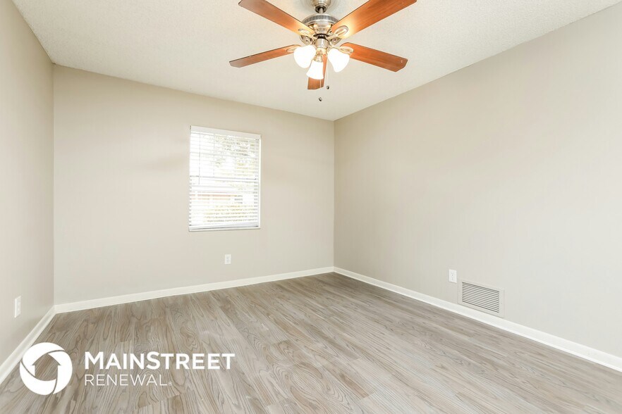 Building Photo - 200 Odham Dr