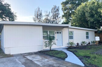 Building Photo - 4925 S 83rd St