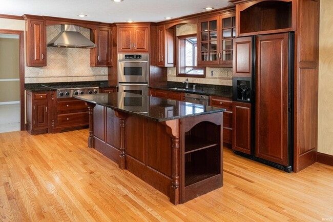 Building Photo - 3516 S Ashwood Dr