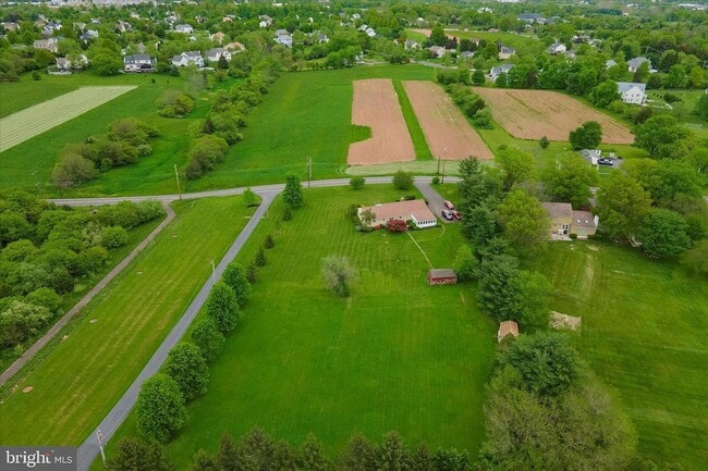 Building Photo - Coming Soon – Beautiful Ranch Home on Nearly 2 Acres | Showings Available Now | Mid-August Move-In