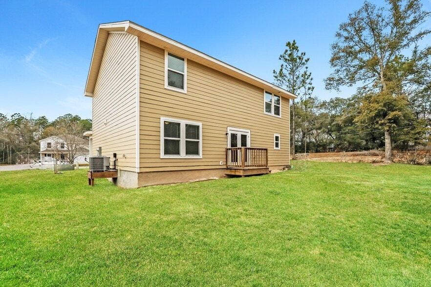 Building Photo - 6226 Travelers Rest Ct