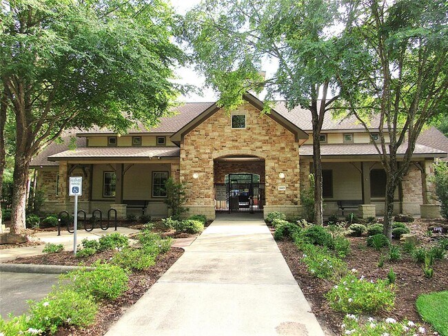 Building Photo - 24434 Sundance Spring Dr