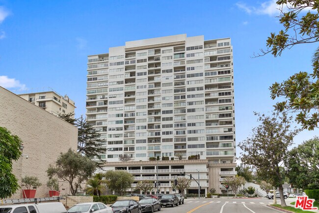 Building Photo - 10501 Wilshire Blvd