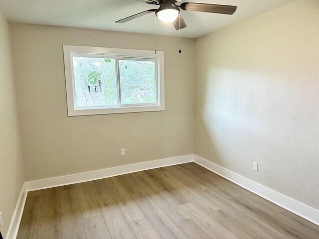 Building Photo - 108 Draeger Dr