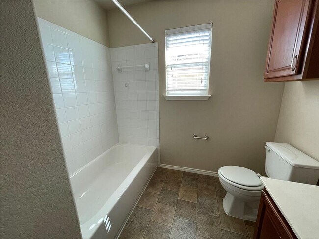 Building Photo - 1809 Enchanted Rock Dr