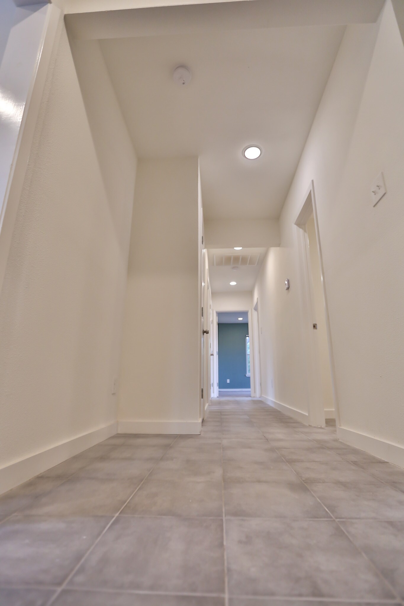 Hallway - 3203 Elgin St