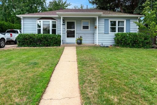 Building Photo - Furnished 3 Bedroom / 1 Bath – Available Now (3+ Month Stay) Prime Location Near Old Town Arvada!