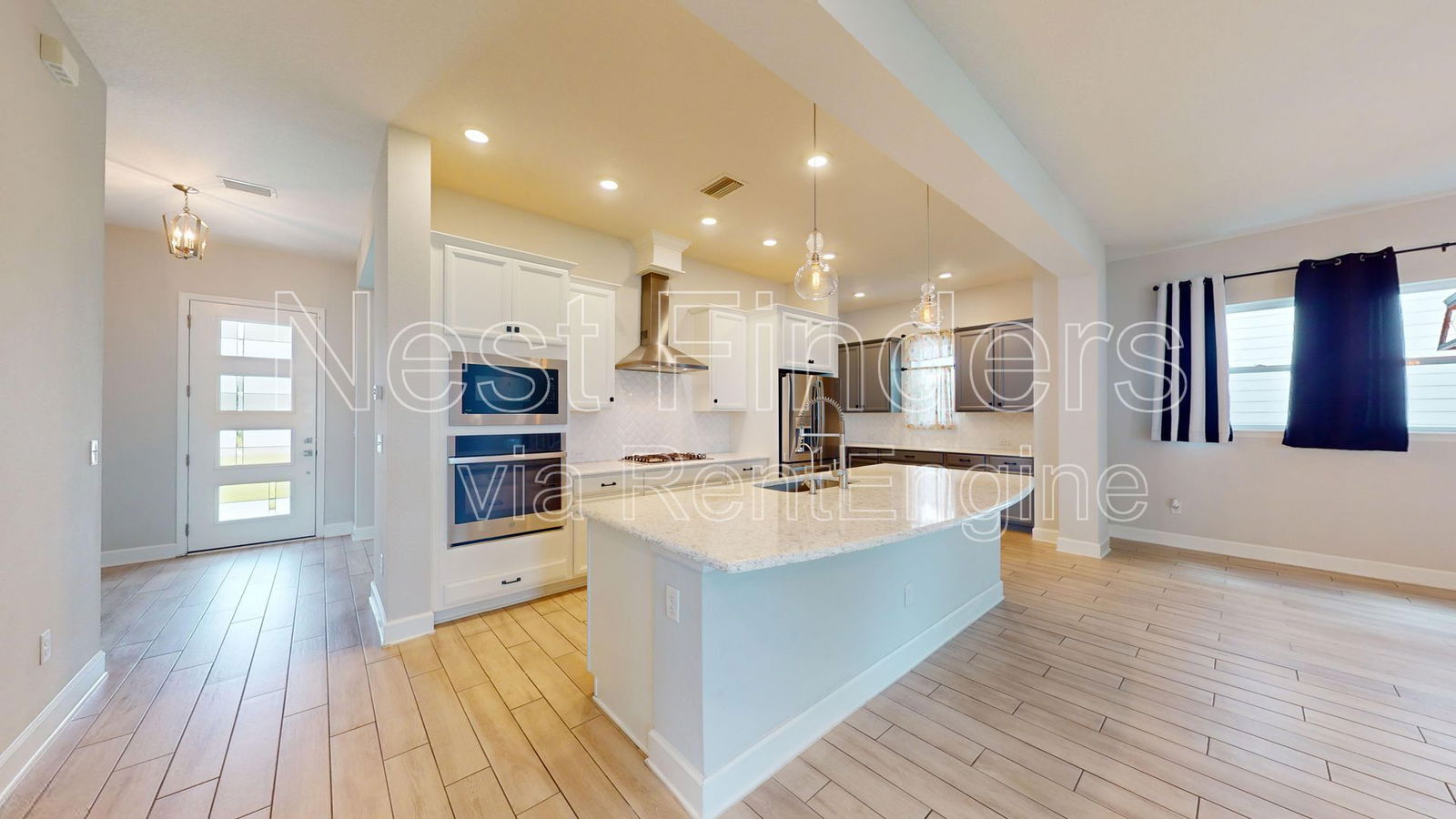 Building Photo - 202 Ashbury St