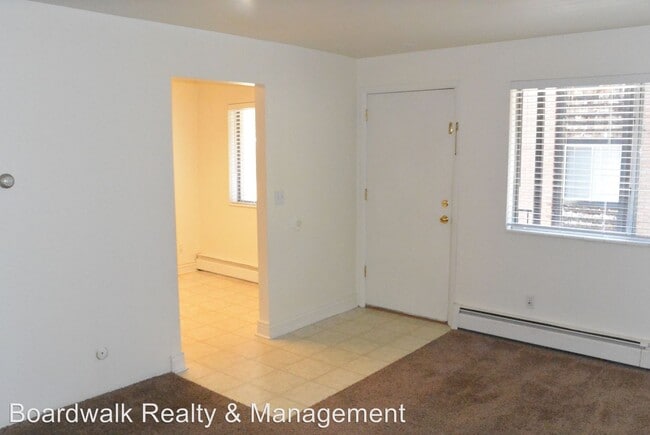 Building Photo - 675 E 5th Ave