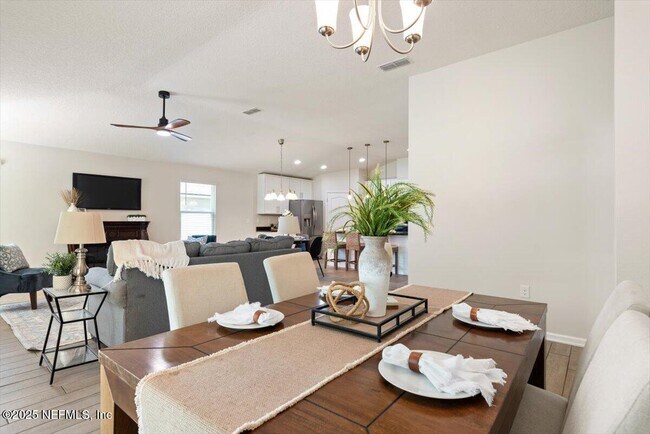 Building Photo - 88 N Hamilton Springs Rd