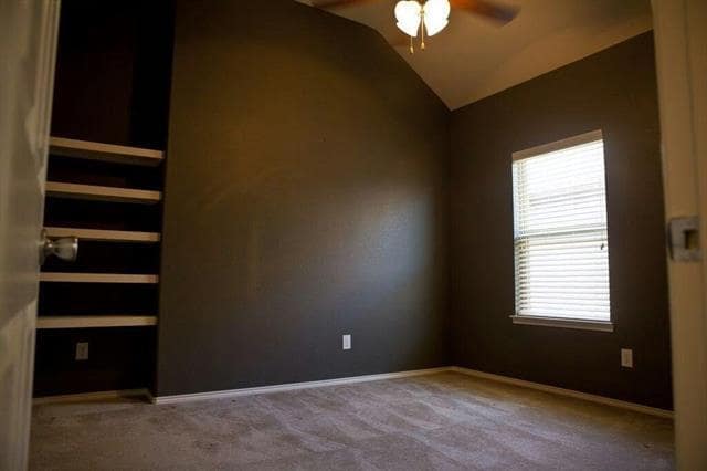 Building Photo - 1416 Villa Paloma Blvd