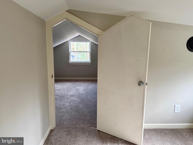 Building Photo - 1176 Stokes Rd