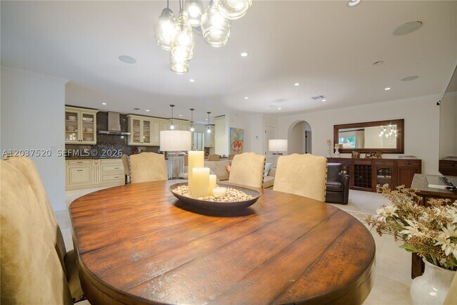 Building Photo - 3514 Crystal