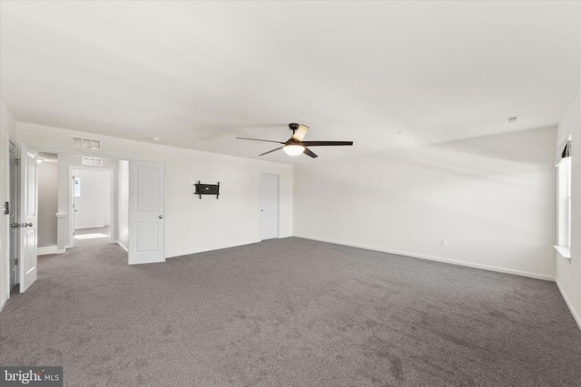 Building Photo - 5559 Trafalgar Cir