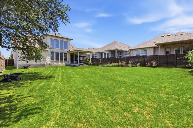 Building Photo - 7220 Poulain Dr